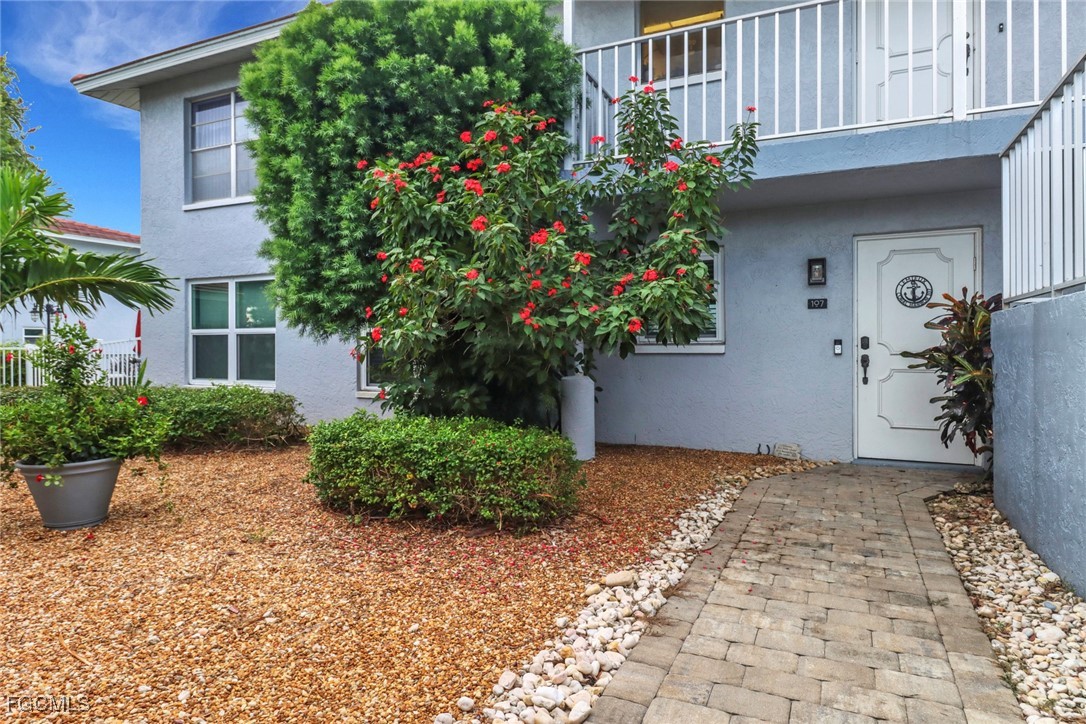 208 Cape Coral Parkway E 107