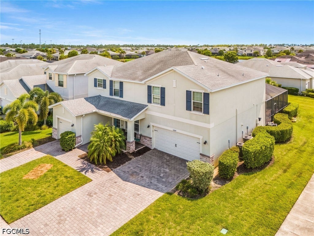 17589 Wayside Bend