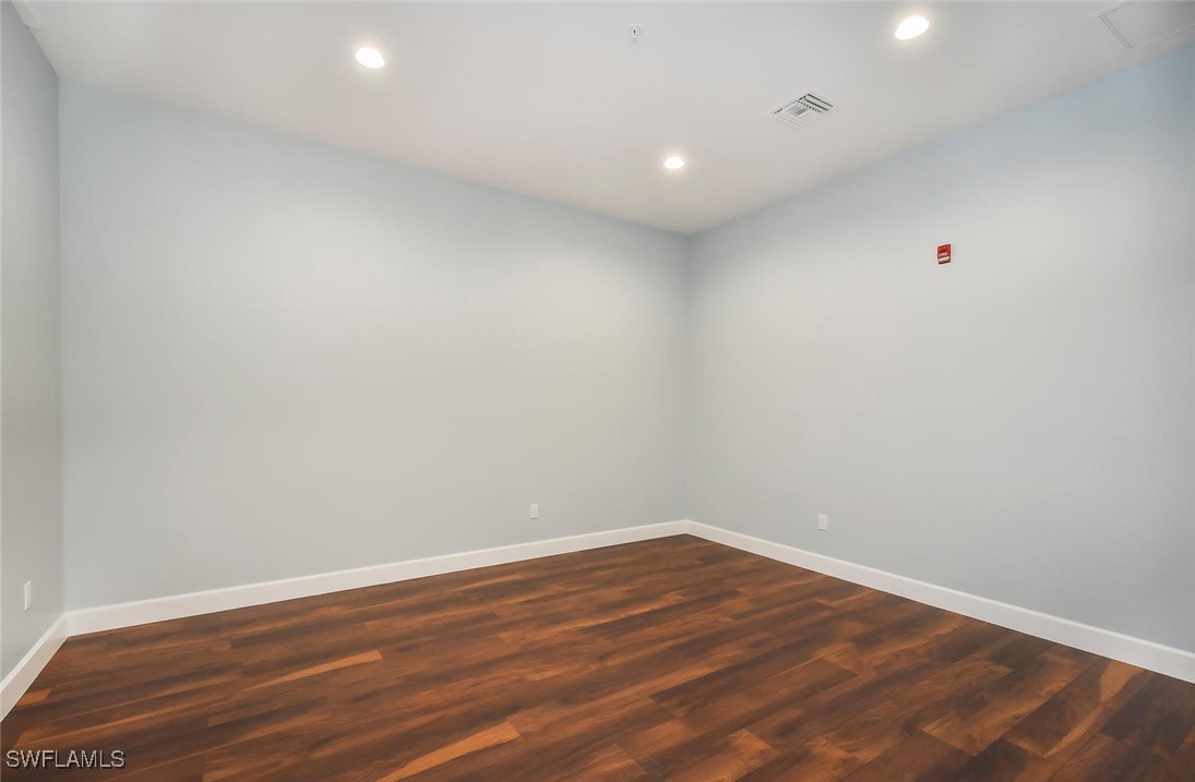 2401 FIRST Street SUITE 250, 255, 260