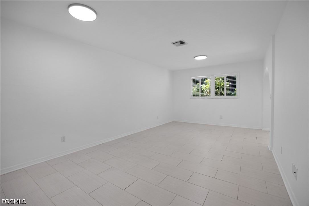 1031 Pine Isle Lane 1031