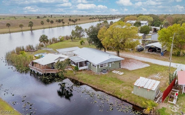 1129 SUNSET LN, MOORE HAVEN, FL 33471 - Image f9b5aba83e4ce9b8935f90eec43e9595/2102889674