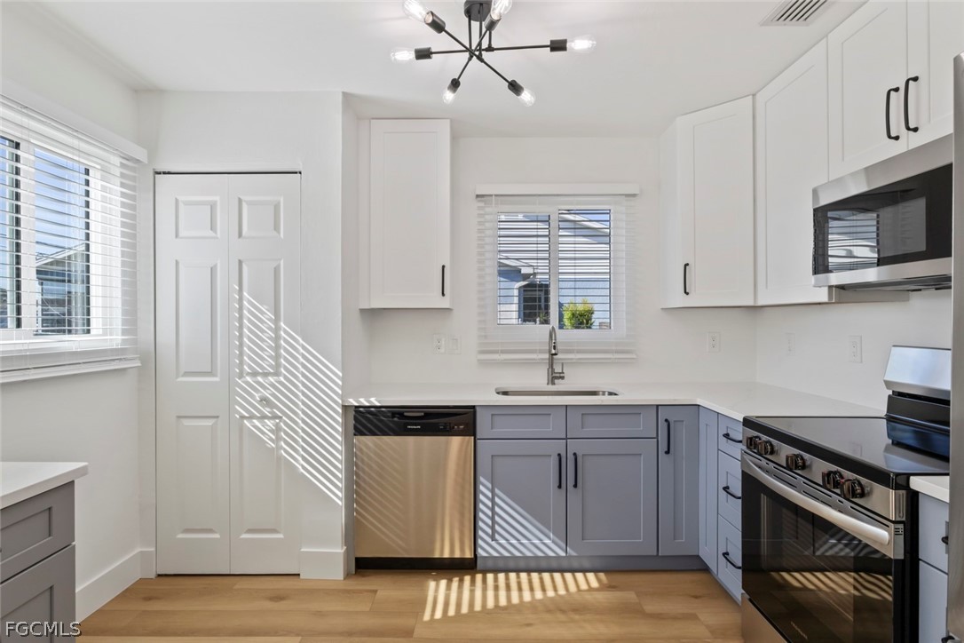 1013/1101 Country Club Boulevard