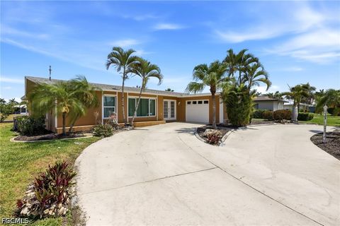 Tiny photo for 3105 SE 18th Avenue, Cape Coral, FL 33904 (MLS # 2026020286)