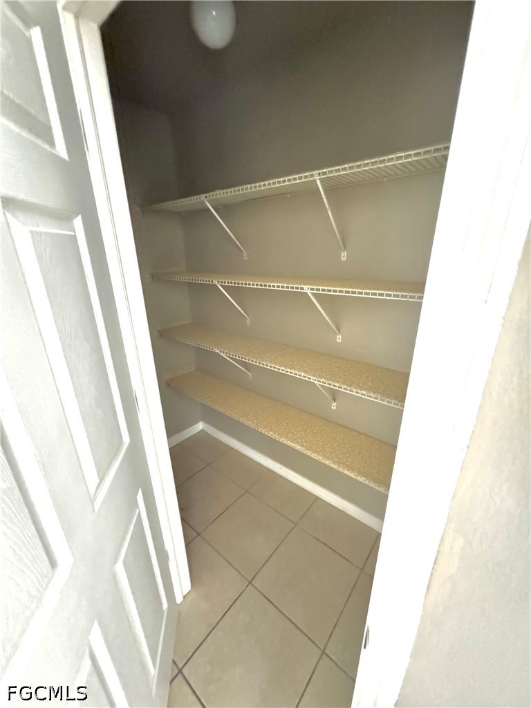 129 SE 23rd Place -Unit 2
