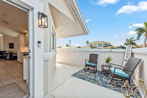 A home in MARCO ISLAND