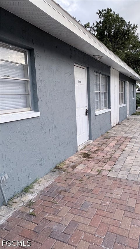 Tiny photo for 464 Carolina Avenue, Fort Myers, FL 33905 (MLS # 2026039604)