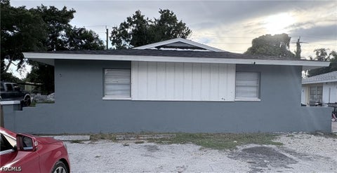 Photo of 464 Carolina Avenue, Fort Myers, FL 33905 (MLS # 2026039604)