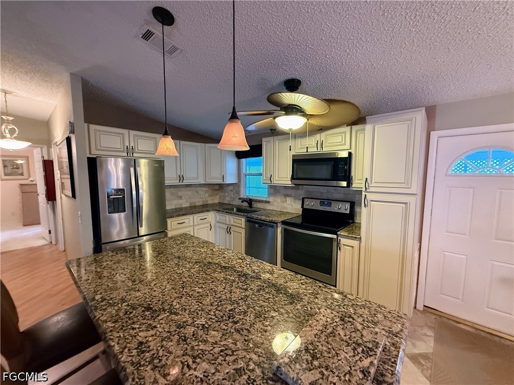 54 Oceans Boulevard 54