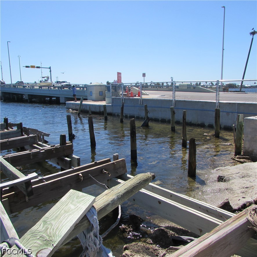 4331 Pine Island Road NW