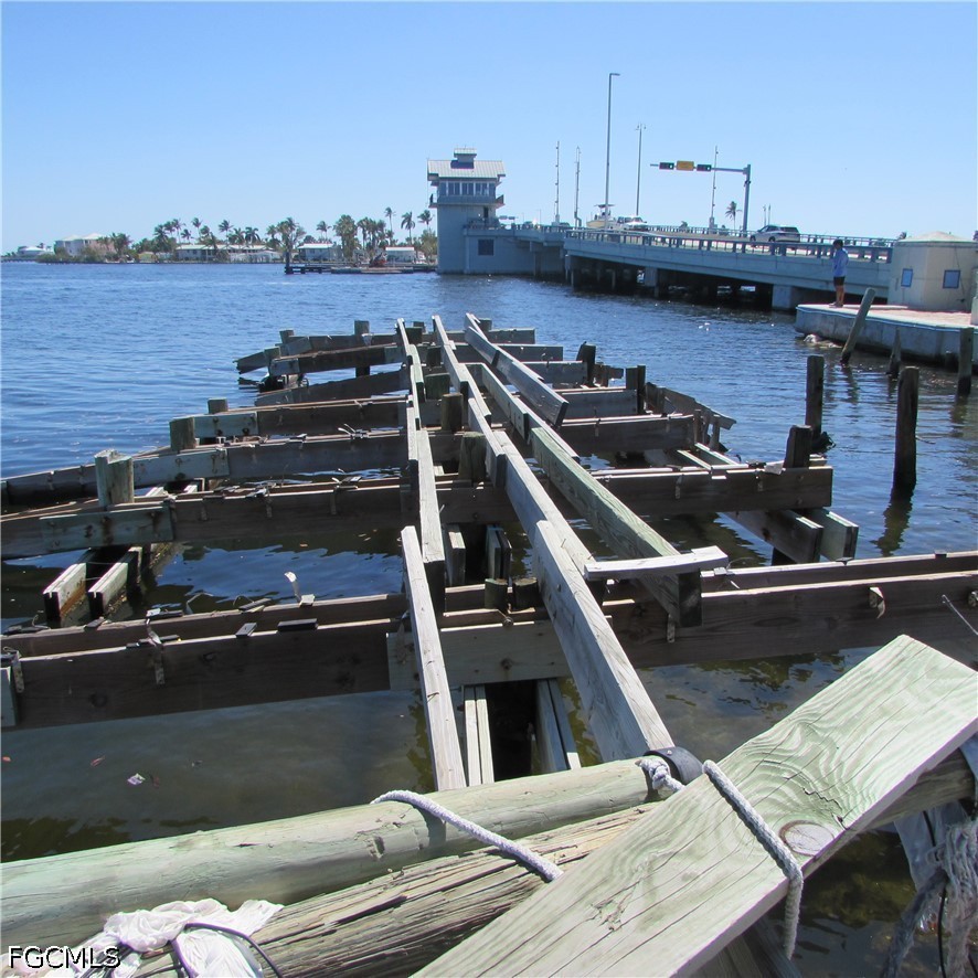 4331 Pine Island Road NW