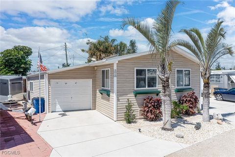 4828 FLAMINGO Drive St James City FL 33956