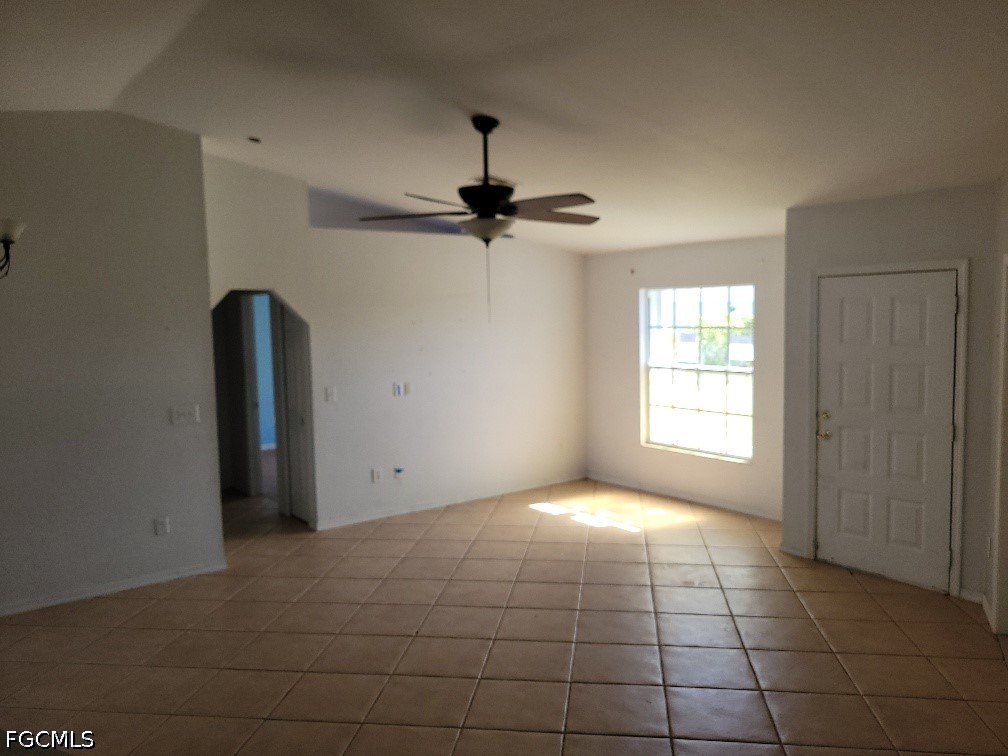208 NW 4th Avenue