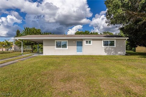 809 Palm Boulevard Lehigh Acres FL 33936