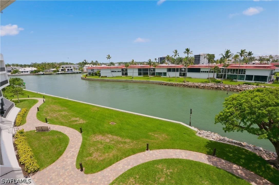 2316 Gulf Shore Boulevard N Unit 411, Naples, FL, 34103, US, 2 Bedrooms Bedrooms, ,3 BathroomsBathrooms,Residential,Active,2316 Gulf Shore Boulevard N Unit 411,226022557