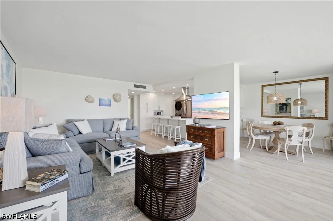 2316 Gulf Shore Boulevard N Unit 411, Naples, FL, 34103, US, 2 Bedrooms Bedrooms, ,3 BathroomsBathrooms,Residential,Active,2316 Gulf Shore Boulevard N Unit 411,226022557