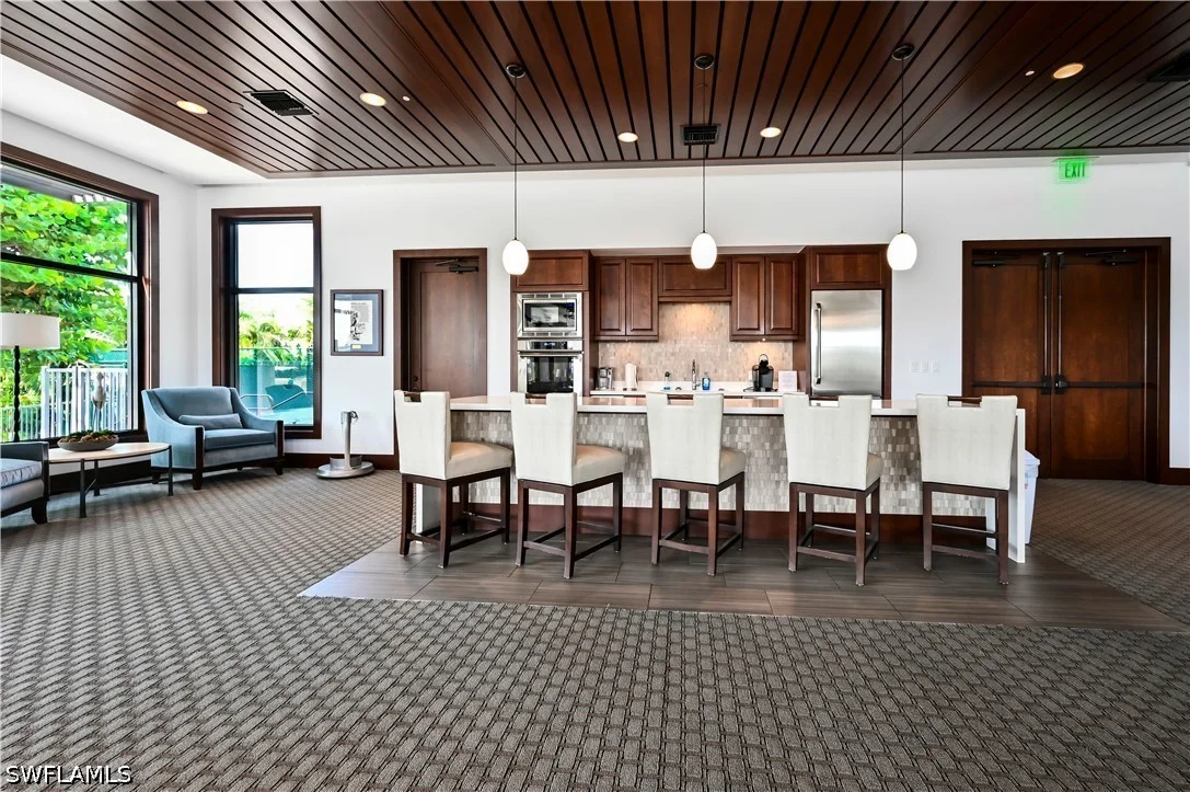 2316 Gulf Shore Boulevard N Unit 411, Naples, FL, 34103, US, 2 Bedrooms Bedrooms, ,3 BathroomsBathrooms,Residential,Active,2316 Gulf Shore Boulevard N Unit 411,226022557
