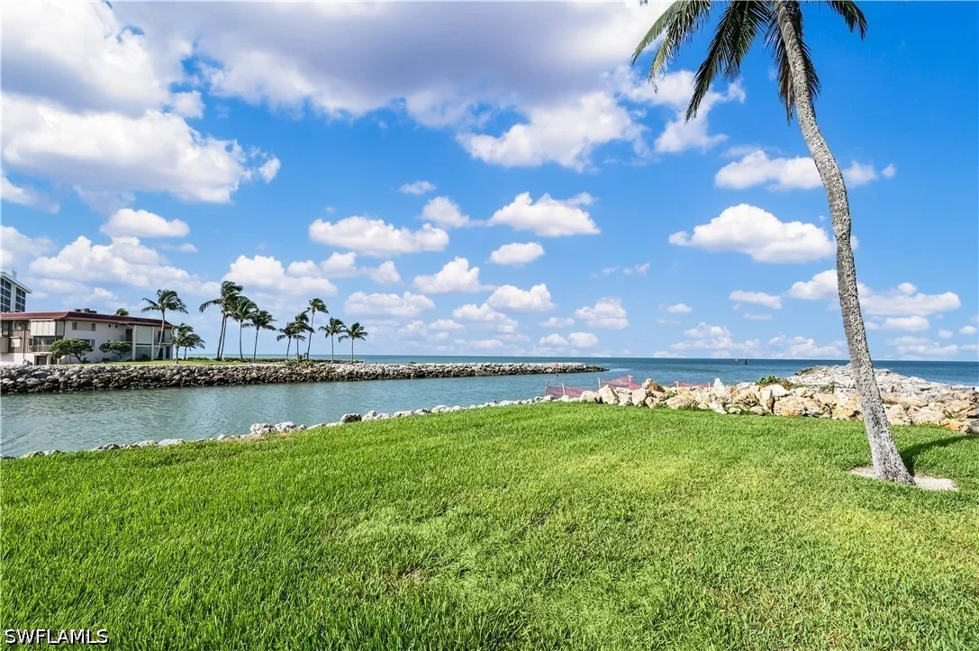 2316 Gulf Shore Boulevard N Unit 411, Naples, FL, 34103, US, 2 Bedrooms Bedrooms, ,3 BathroomsBathrooms,Residential,Active,2316 Gulf Shore Boulevard N Unit 411,226022557