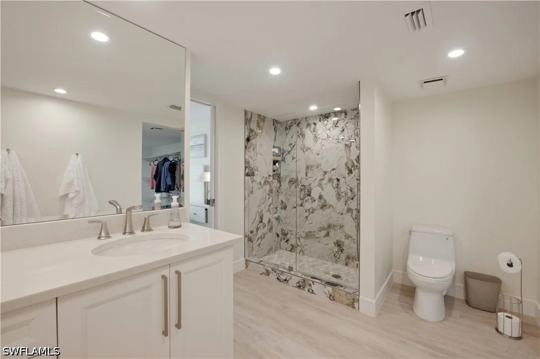 2316 Gulf Shore Boulevard N Unit 411, Naples, FL, 34103, US, 2 Bedrooms Bedrooms, ,3 BathroomsBathrooms,Residential,Active,2316 Gulf Shore Boulevard N Unit 411,226022557