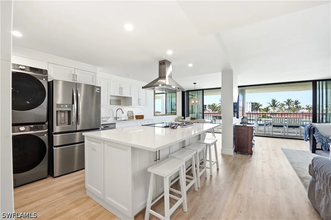 2316 Gulf Shore Boulevard N Unit 411, Naples, FL, 34103, US, 2 Bedrooms Bedrooms, ,3 BathroomsBathrooms,Residential,Active,2316 Gulf Shore Boulevard N Unit 411,226022557