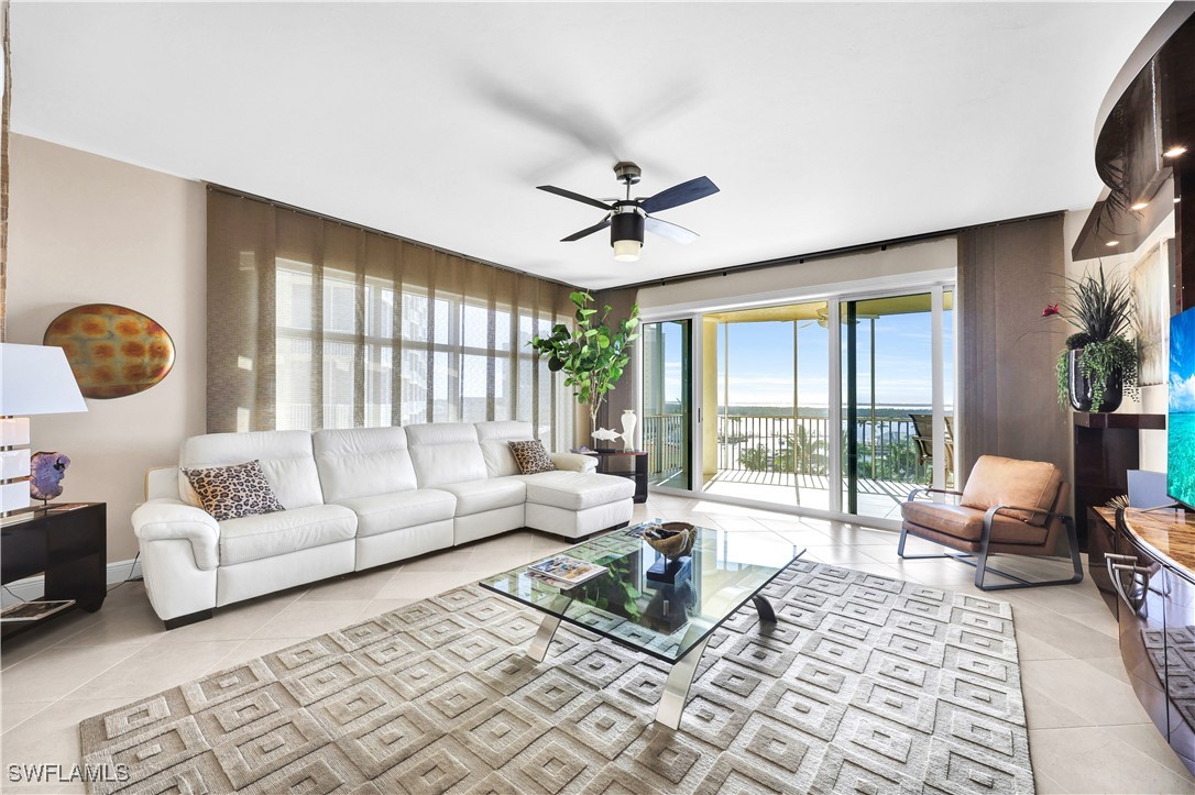 6061 Silver King Boulevard 401