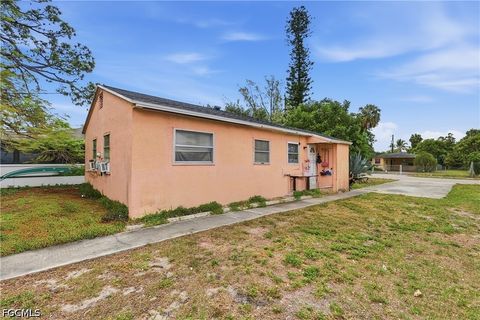 Tiny photo for 2355 Jeffcott Street, Fort Myers, FL 33901 (MLS # 2026018429)