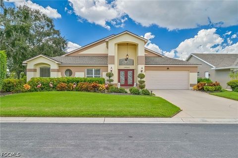 Photo of 14980 Lake Olive Drive, Fort Myers, FL 33919 (MLS # 2026020103)