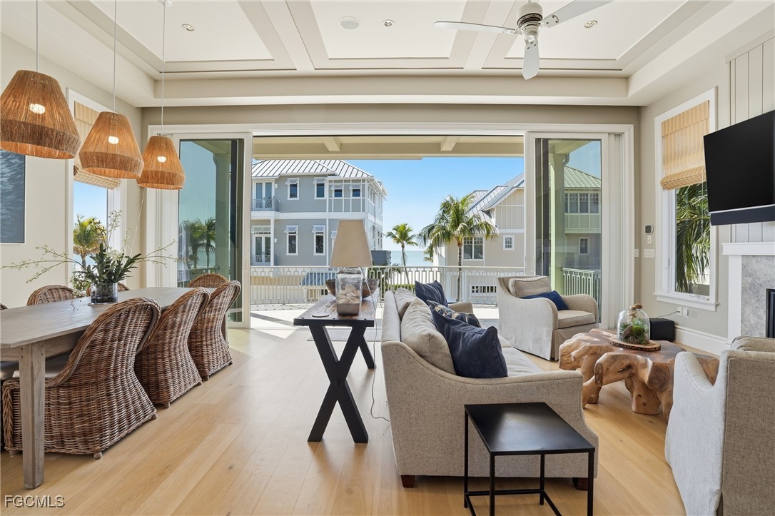 5230 Estero Boulevard 6