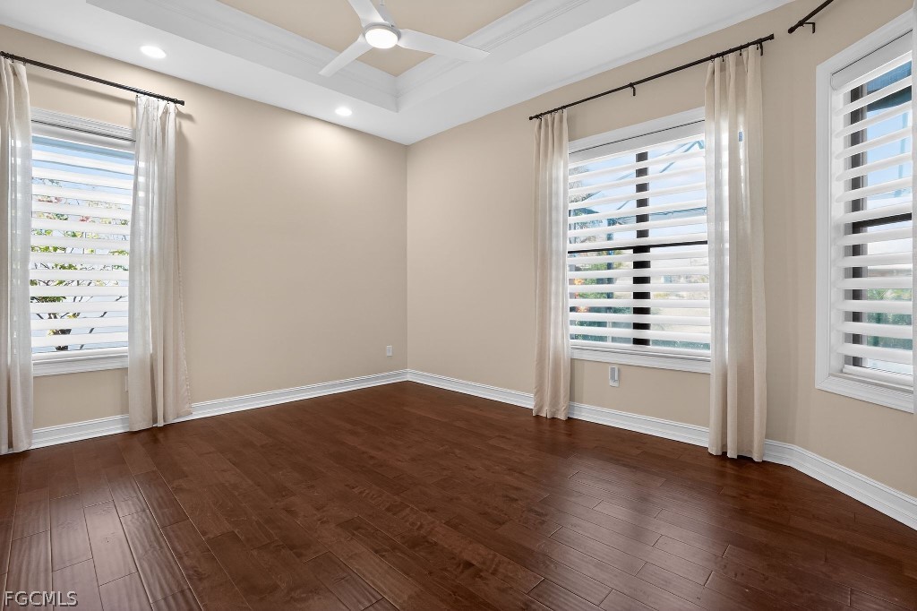 8260 Venetian Pointe Drive