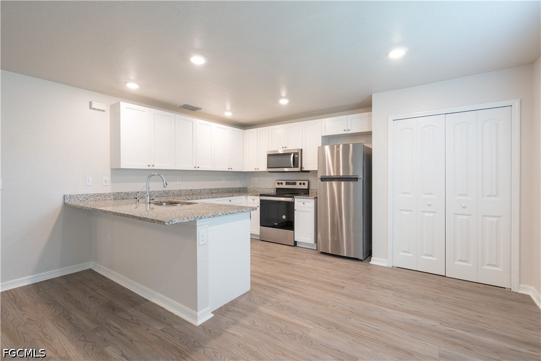 1220 NW 36th Place