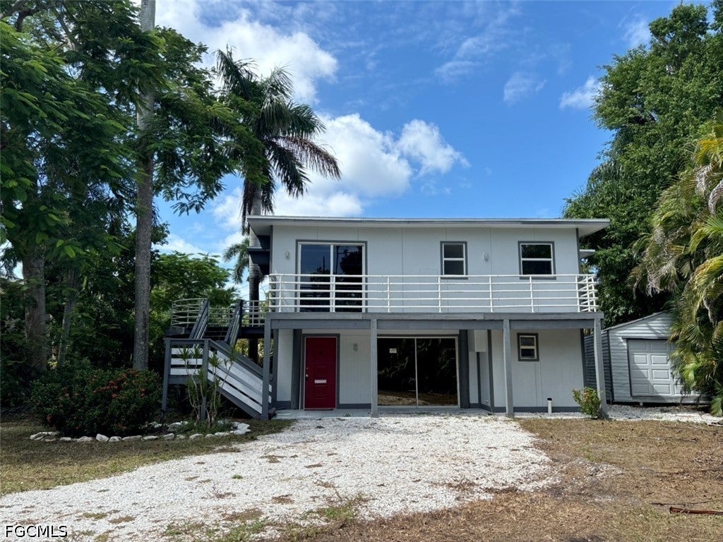 10925 Russell Road