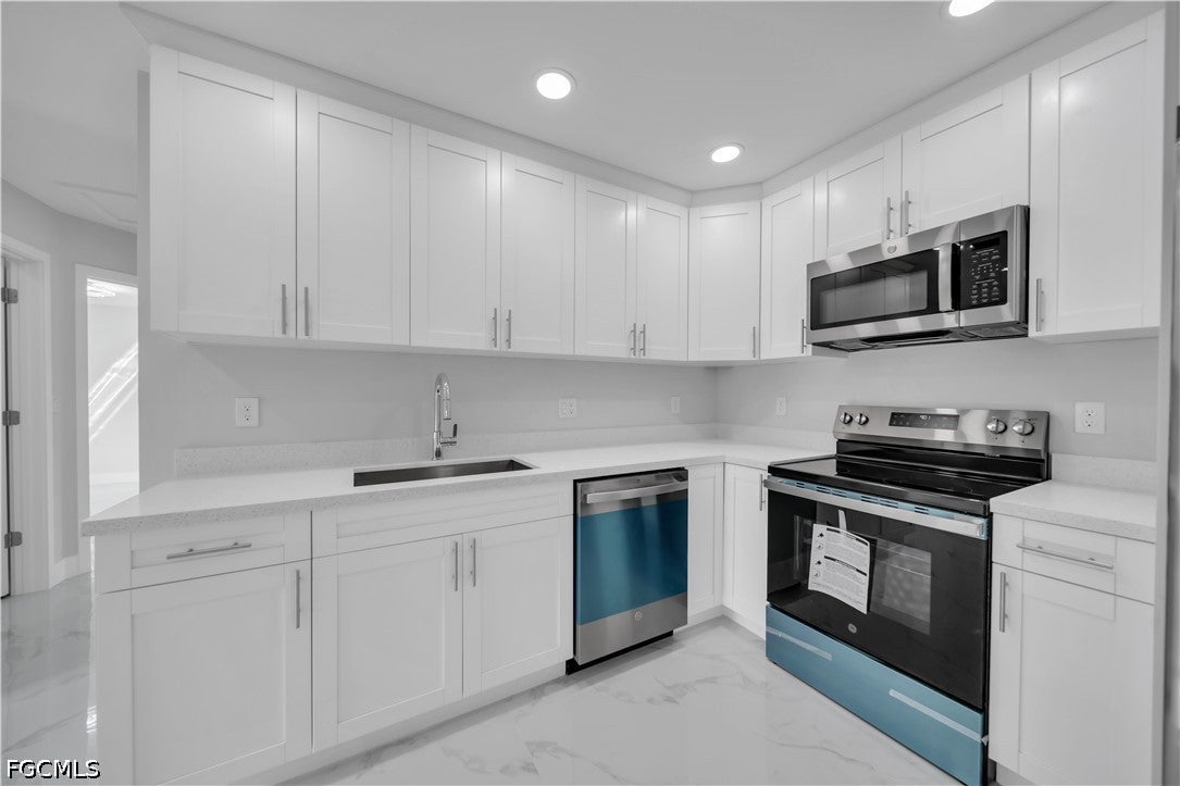 3302 39th Street W