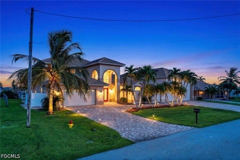 Tiny photo for 907 SW 51st Terrace, Cape Coral, FL 33914 (MLS # 2026038920)