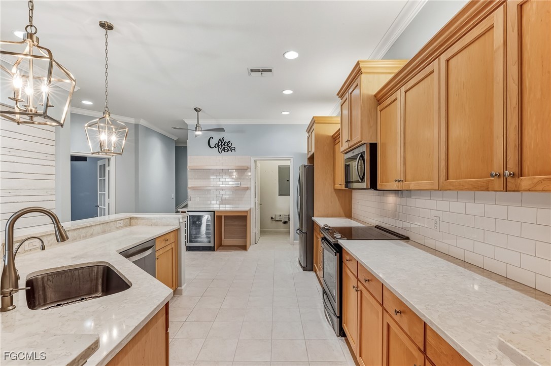 8565 Via Garibaldi Circle 206