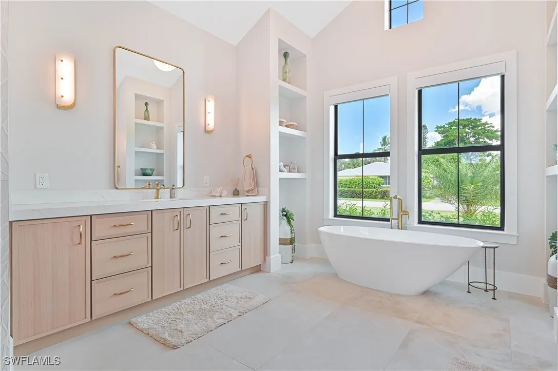 Naples, Florida, 34108, United States, 4 Bedrooms Bedrooms, ,5 BathroomsBathrooms,Residential,Active,1953233