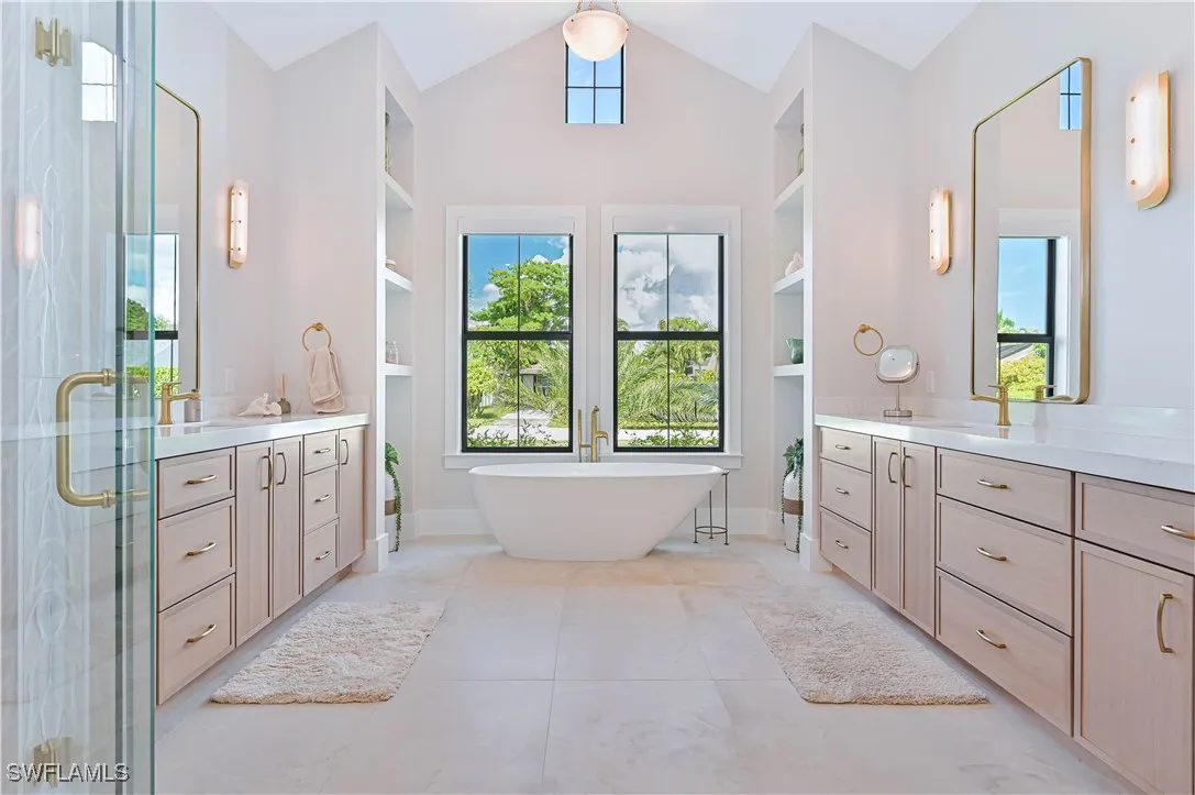 Naples, Florida, 34108, United States, 4 Bedrooms Bedrooms, ,5 BathroomsBathrooms,Residential,Active,1953233