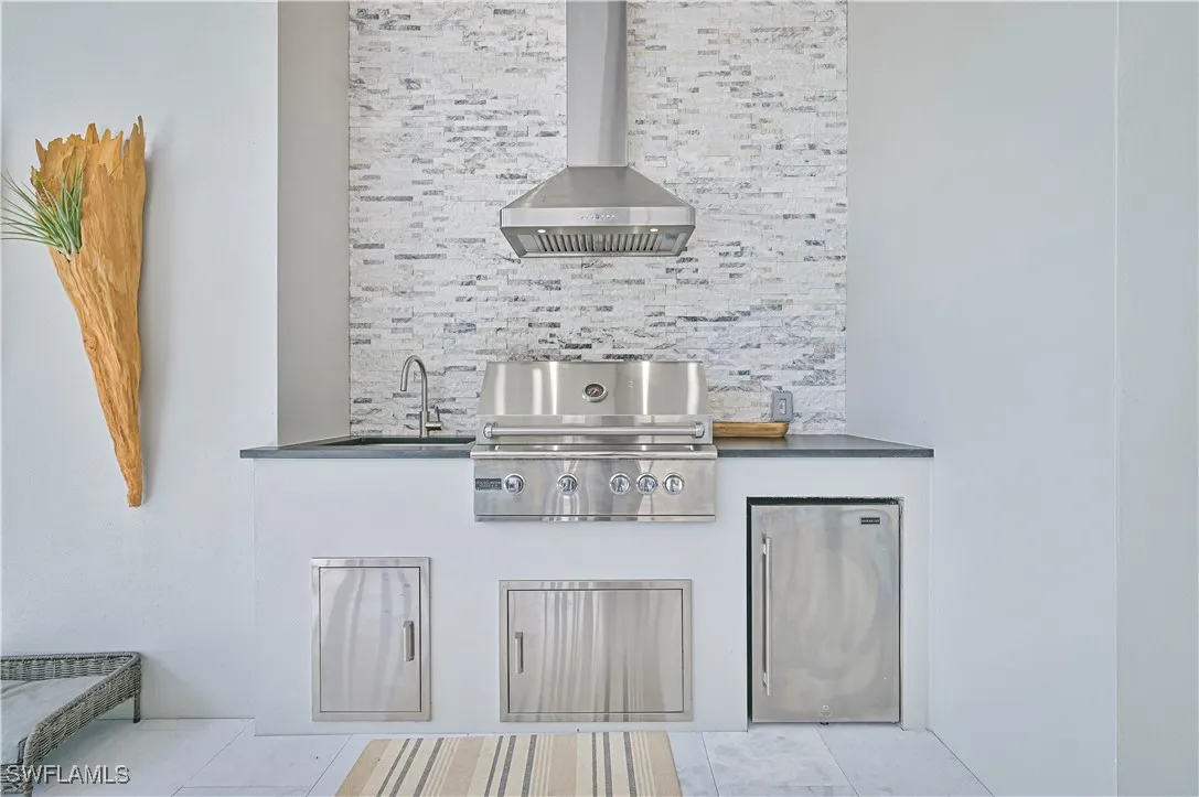 Naples, Florida, 34108, United States, 4 Bedrooms Bedrooms, ,5 BathroomsBathrooms,Residential,Active,1953233