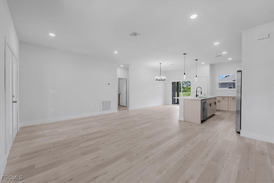 5307 Ponce De Leon Boulevard