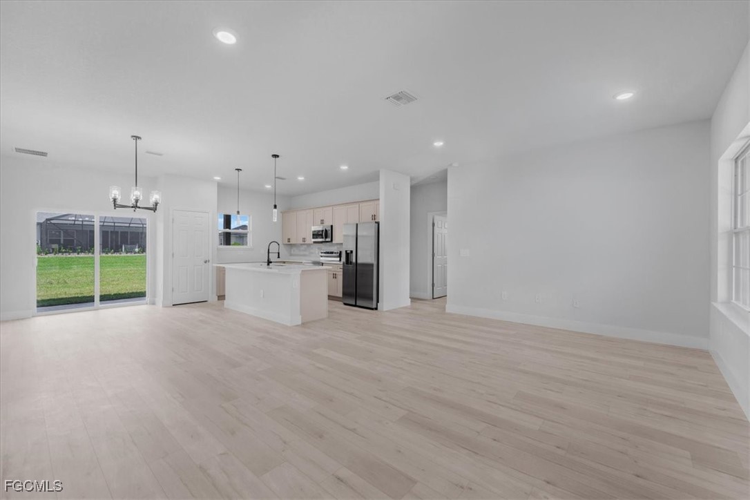 5307 Ponce De Leon Boulevard