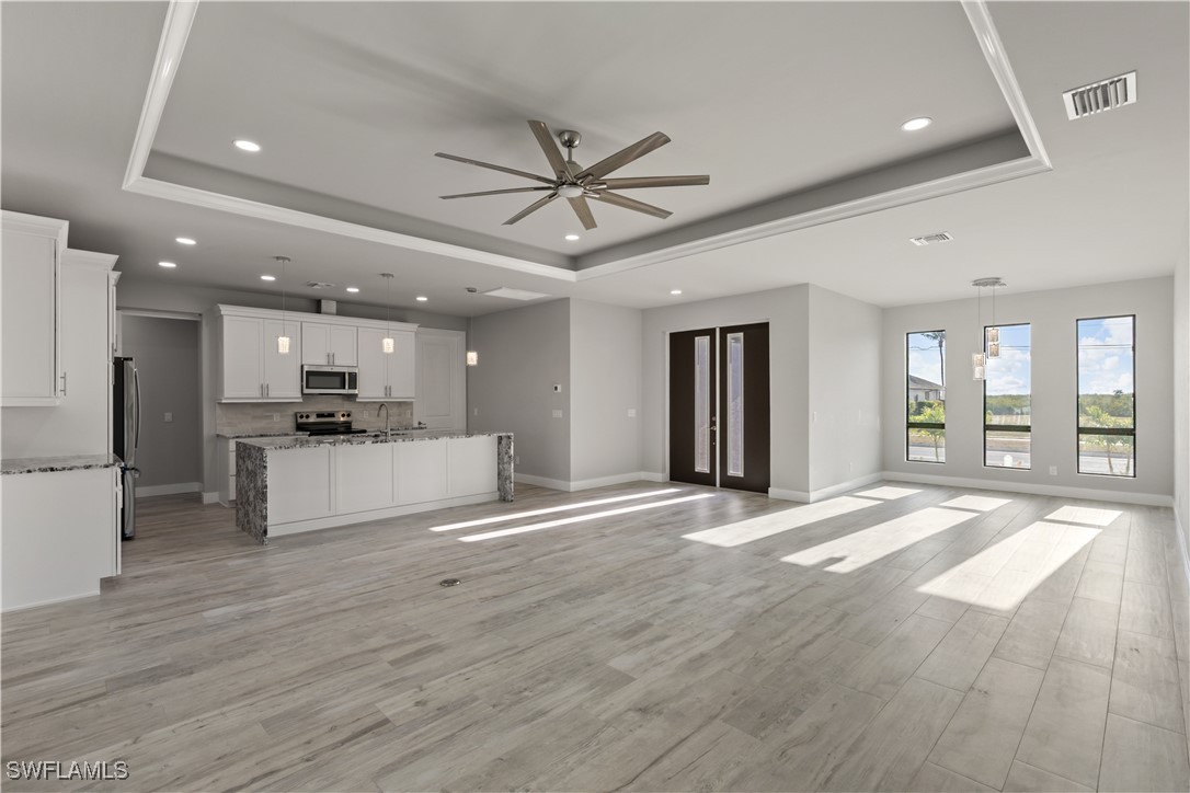 3311 Surfside Boulevard