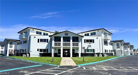 Photo of 3706 Broadway #5, Fort Myers, FL 33901 (MLS # 2026014089)