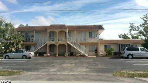911 SE 10TH ST, CAPE CORAL, FL 33990 - Image fd9d4850081ec4505a910f0850cd4e0e/2157803809