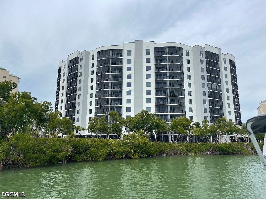 4142 Bay Beach Lane 4