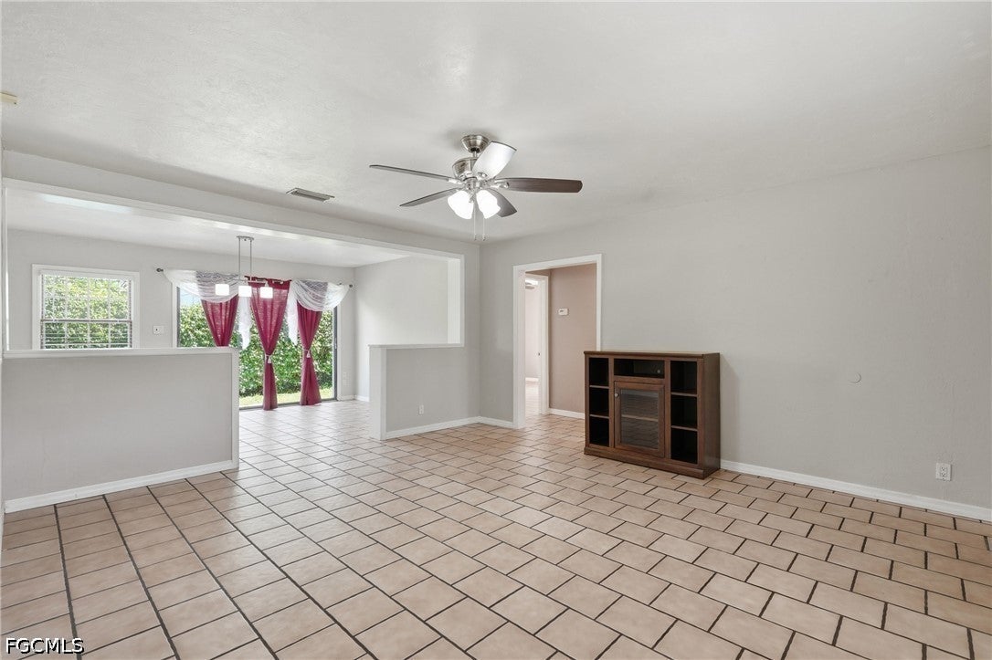 1421 Olmeda Way