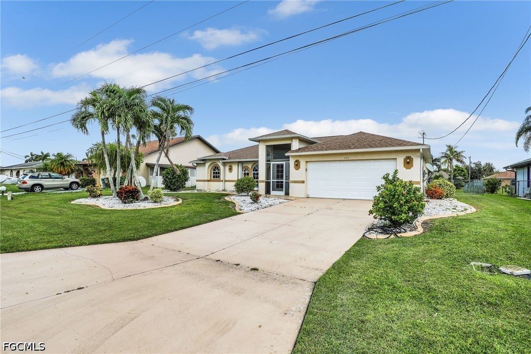 323 SE 9th Avenue