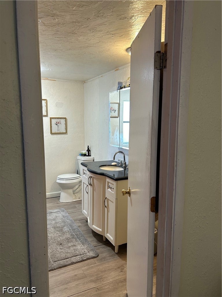 8065 Ebson Drive