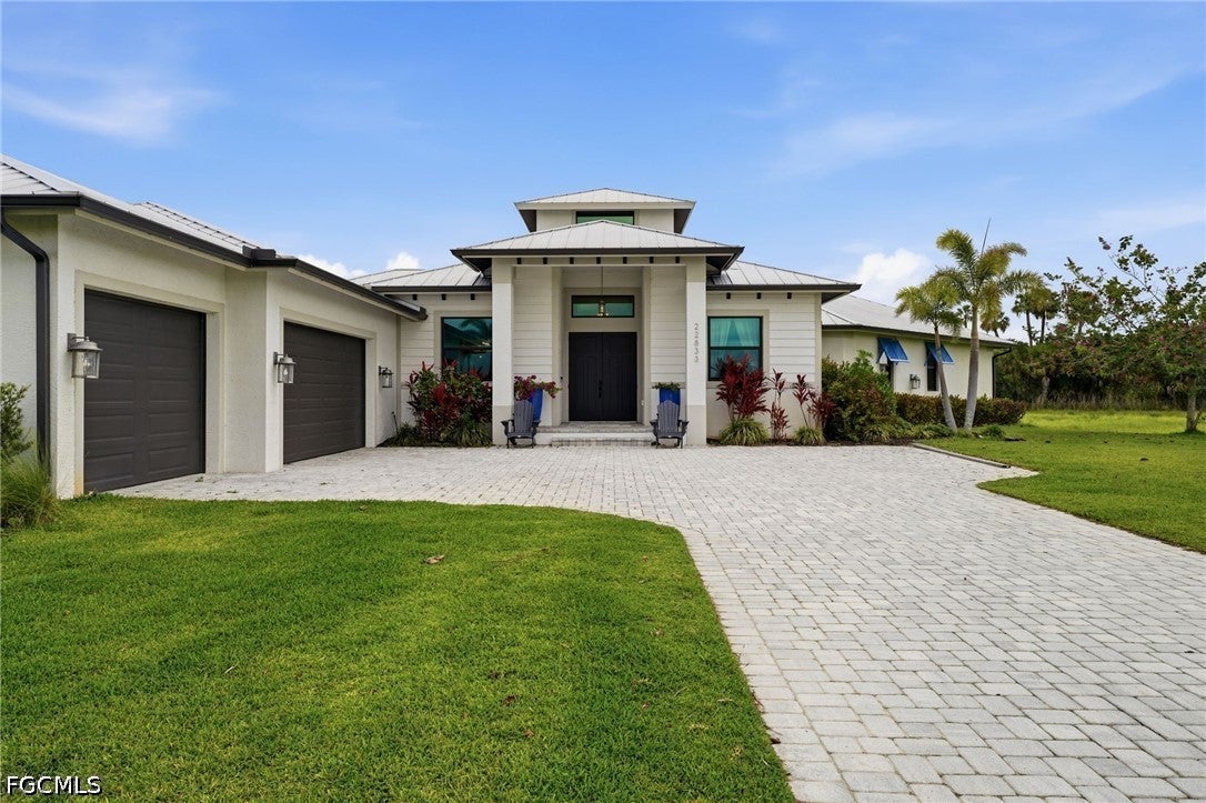 22833 Yellow Button Lane