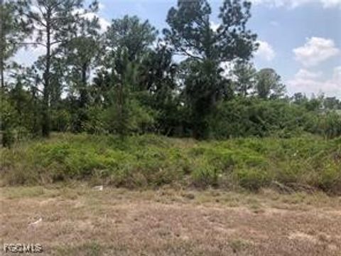 857 Apartment Street E Lehigh Acres FL 33974