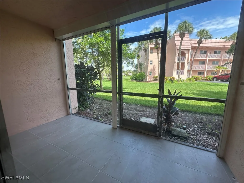 Naples, Florida 34105, United States, 2 Bedrooms Bedrooms, ,2 BathroomsBathrooms,Residential,Active,213152