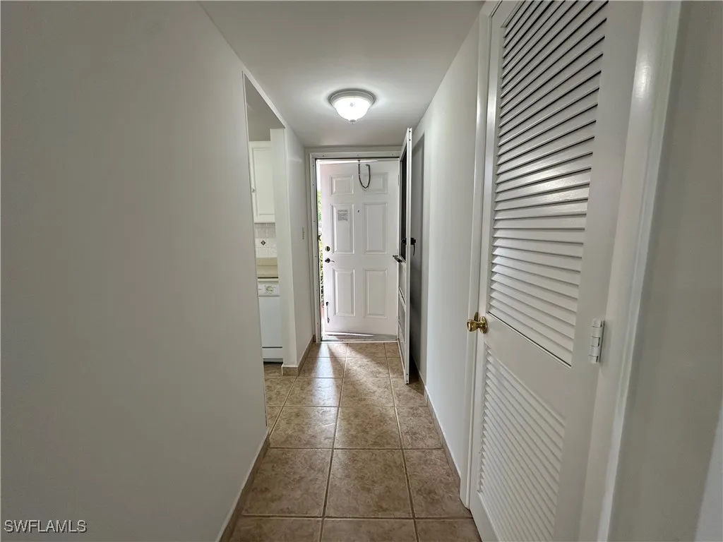 Naples, Florida 34105, United States, 2 Bedrooms Bedrooms, ,2 BathroomsBathrooms,Residential,Active,213152