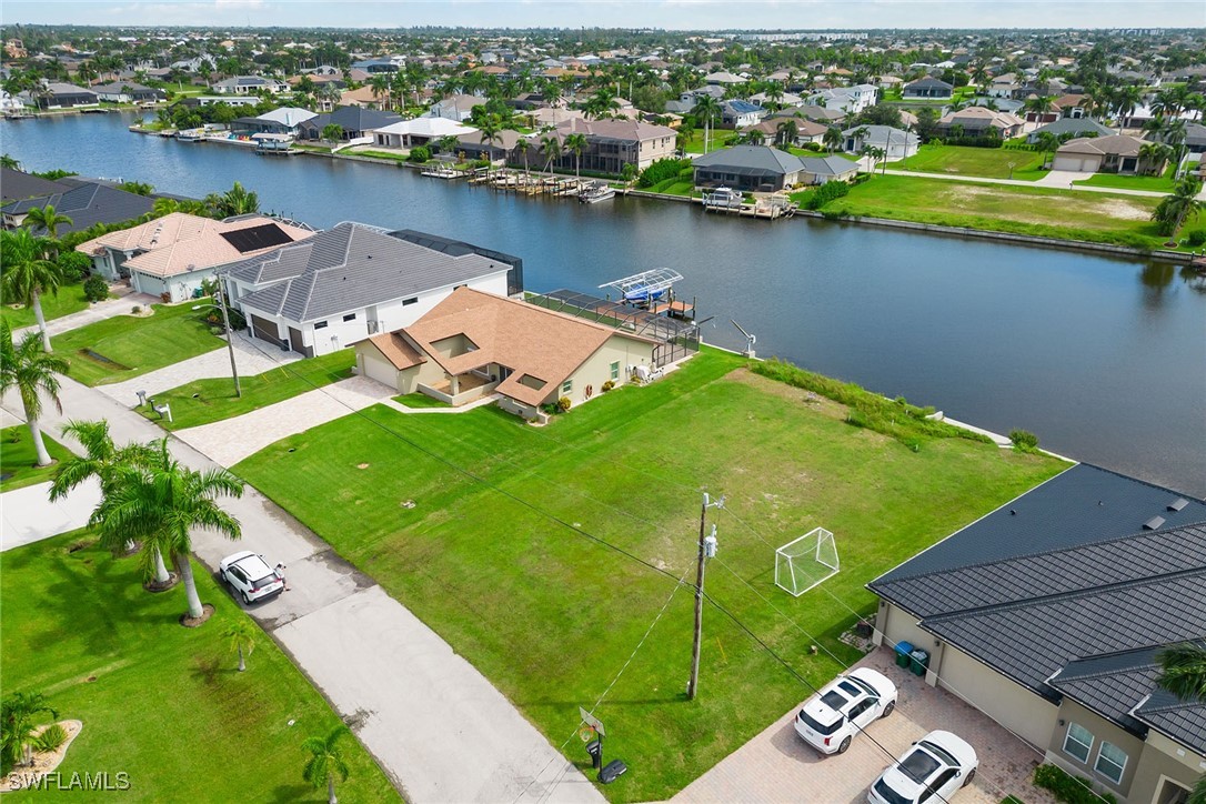 3051 SW 27th Place